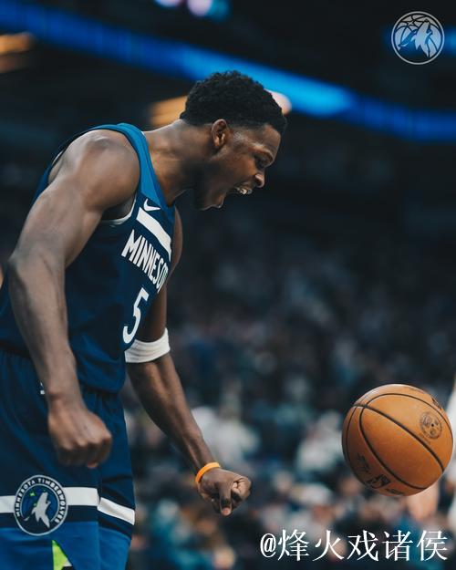 森林狼险胜快船终结4连败 魔术大胜篮网5连胜 森林狼险胜快船终结4连败 魔术大胜篮网5连胜