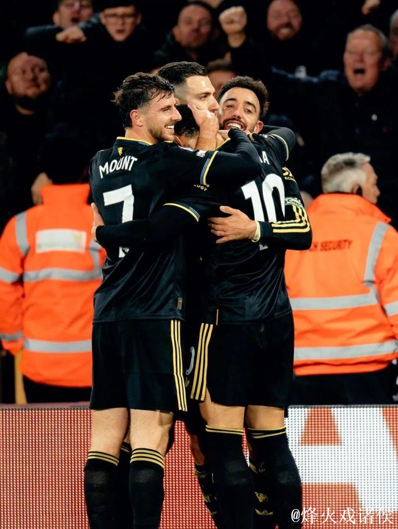 英超-B费2射1传芒特建功 曼联4-1狼队升至第六 英超-B费2射1传芒特建功 曼联4-1狼队升至第六