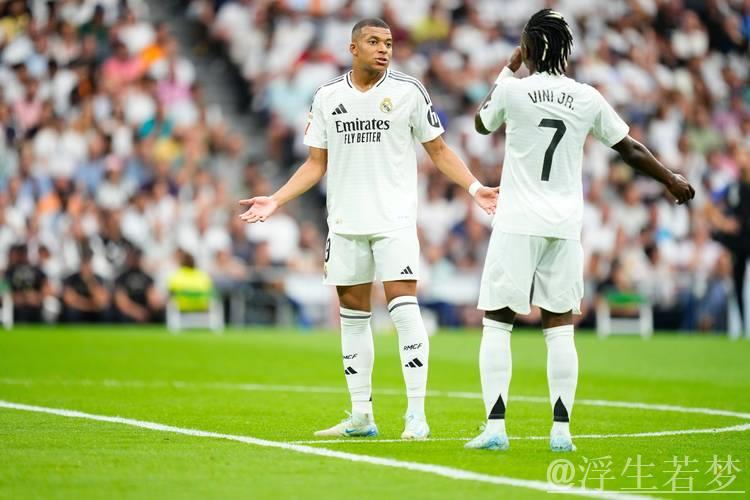 3:0！姆巴佩一条龙破门+超级世界波，连破2大纪录，皇马终结3连平